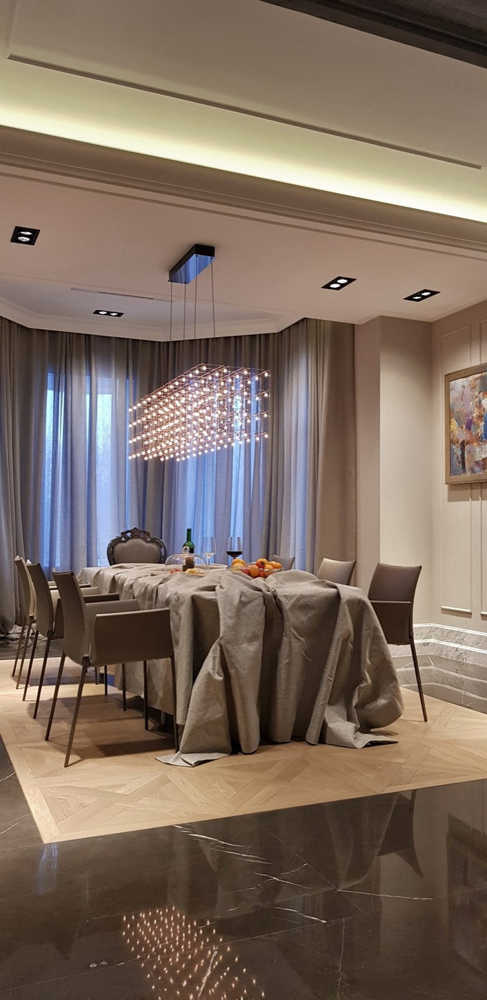 Дом в стиле современного замка