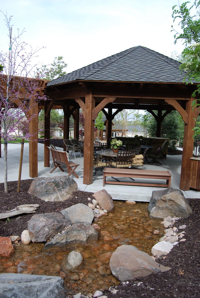 Design ideas for a traditional patio in Salt Lake City.