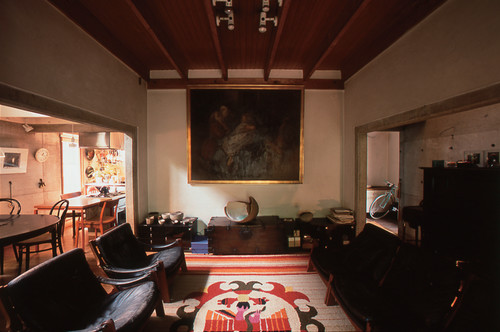 名作住宅：住む人とともに育つ家と庭。建築家阿部勤さん自邸「中心の