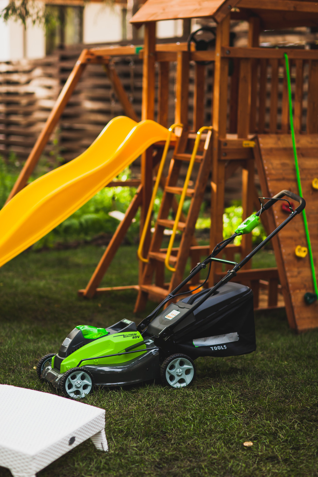 Беседка для Татьяны Лютаевой и Агнии Дисковските