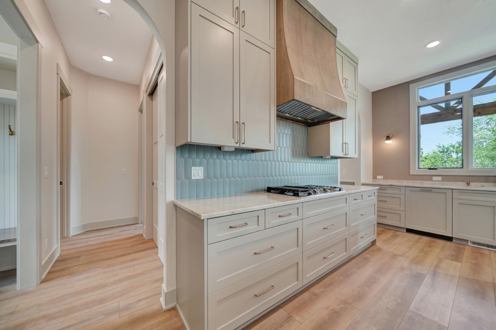 Inspiration for a transitional kitchen remodel in Omaha