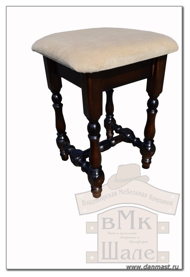 Табуреты из массива