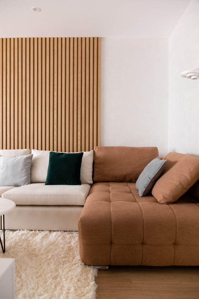 Современный интерьер с казахскими национальными элементами.