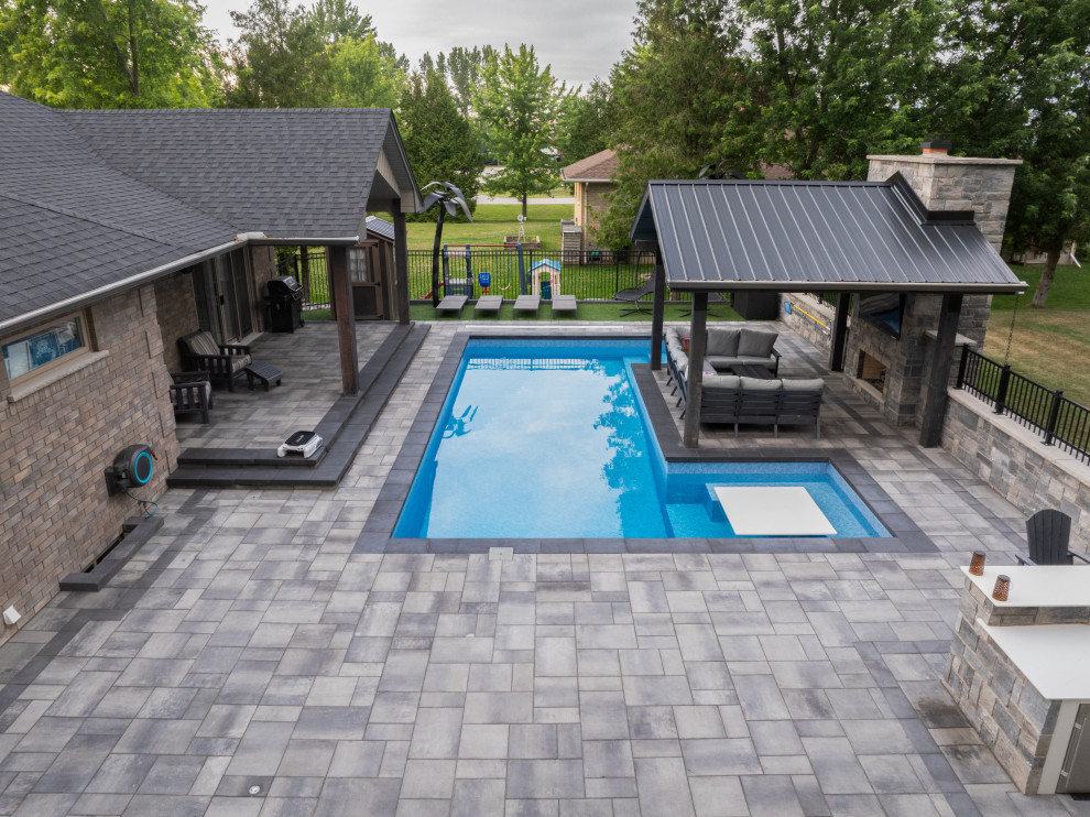 Pool - modern pool idea in Toronto