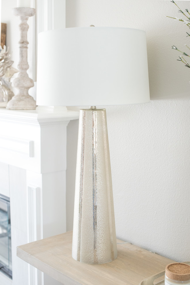 Transitional home design photo in Orange County
