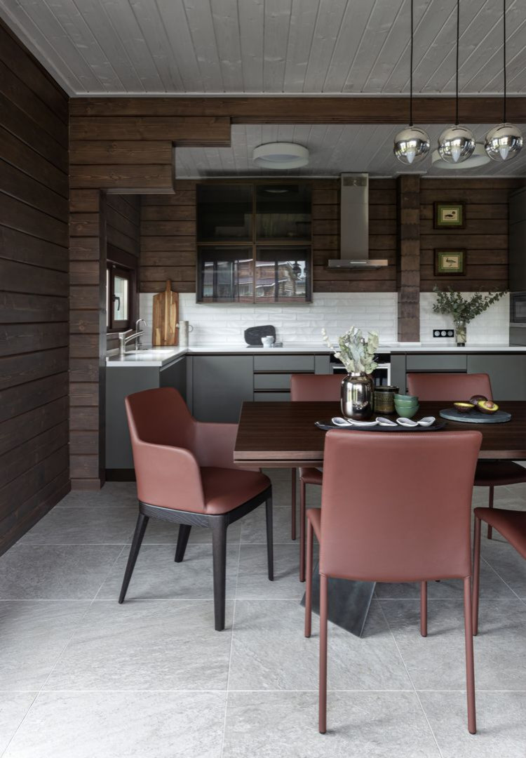 Темный лес: загородный дом в Подмосковье