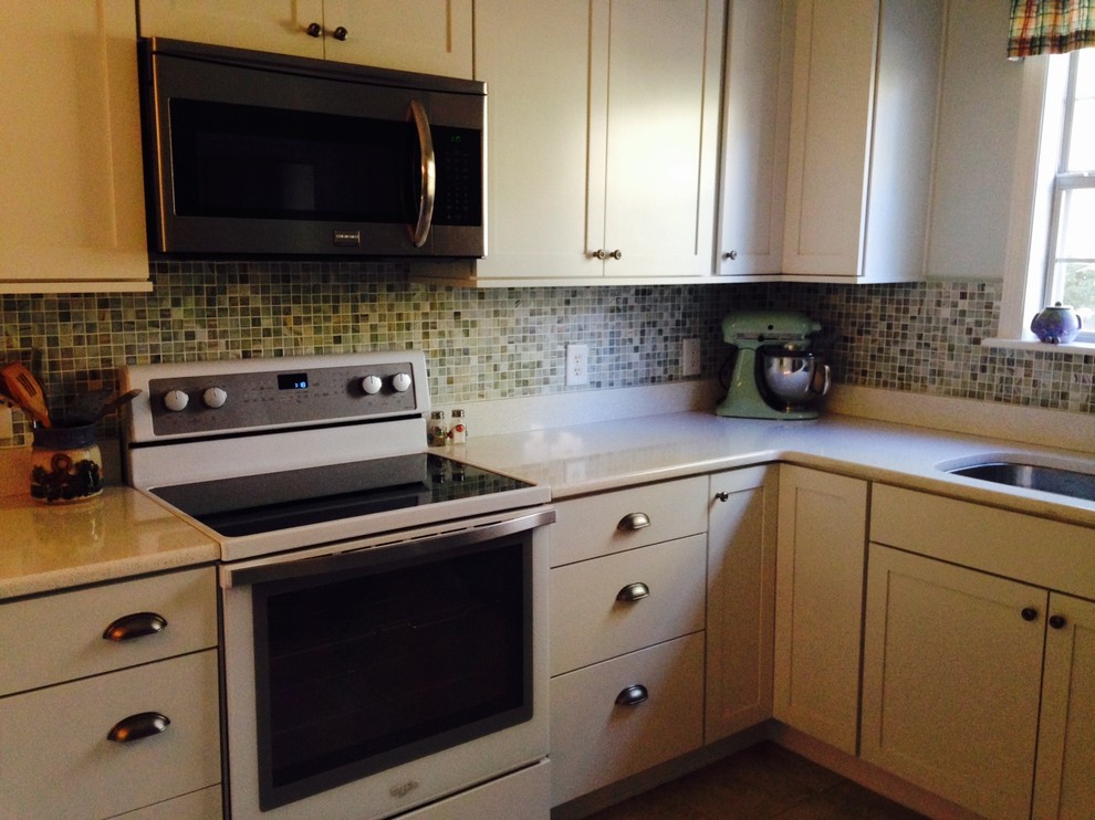 Kitchen - kitchen idea in Atlanta
