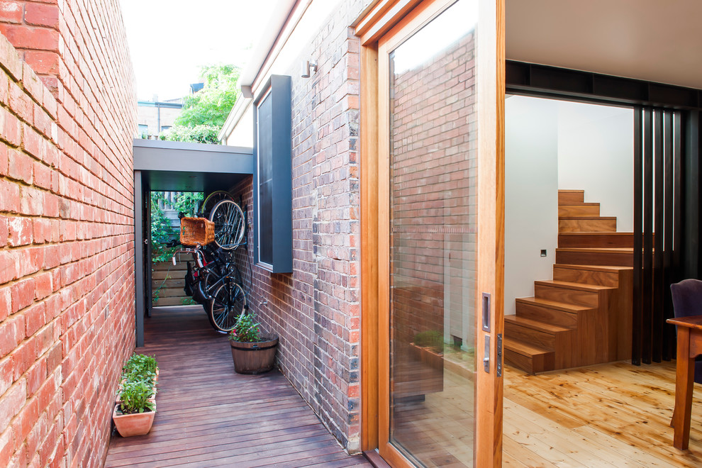 This is an example of a contemporary home design in Melbourne.