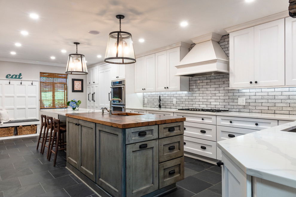 Kitchen - rustic kitchen idea