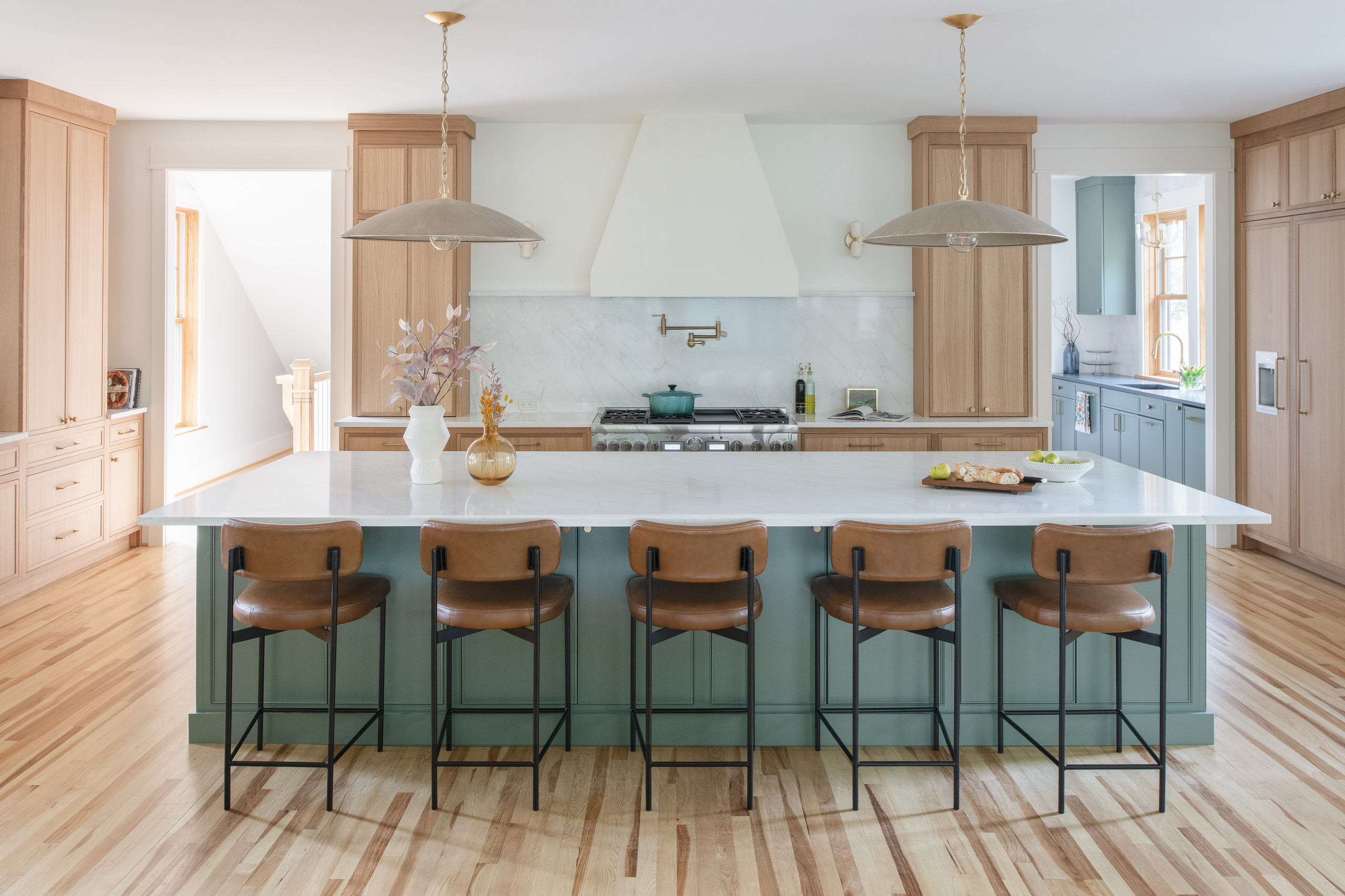 Warm Modern Kitchen Renovation with Natural Oak & Green Accents
