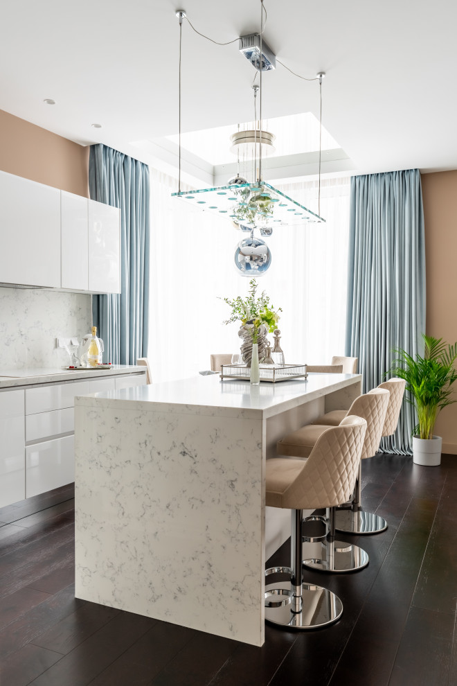 Бежевый и зеркала