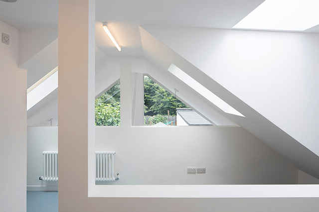 13. Mezzanine contemporary-hallway-and-landing