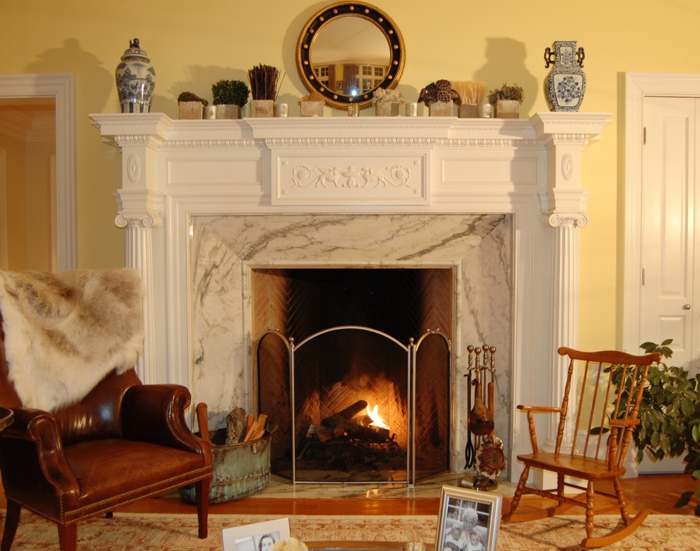 Peyton House - living room fireplace