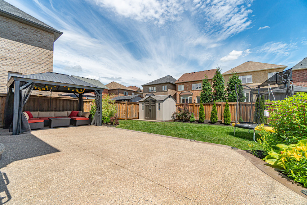 Avening | Kleinburg