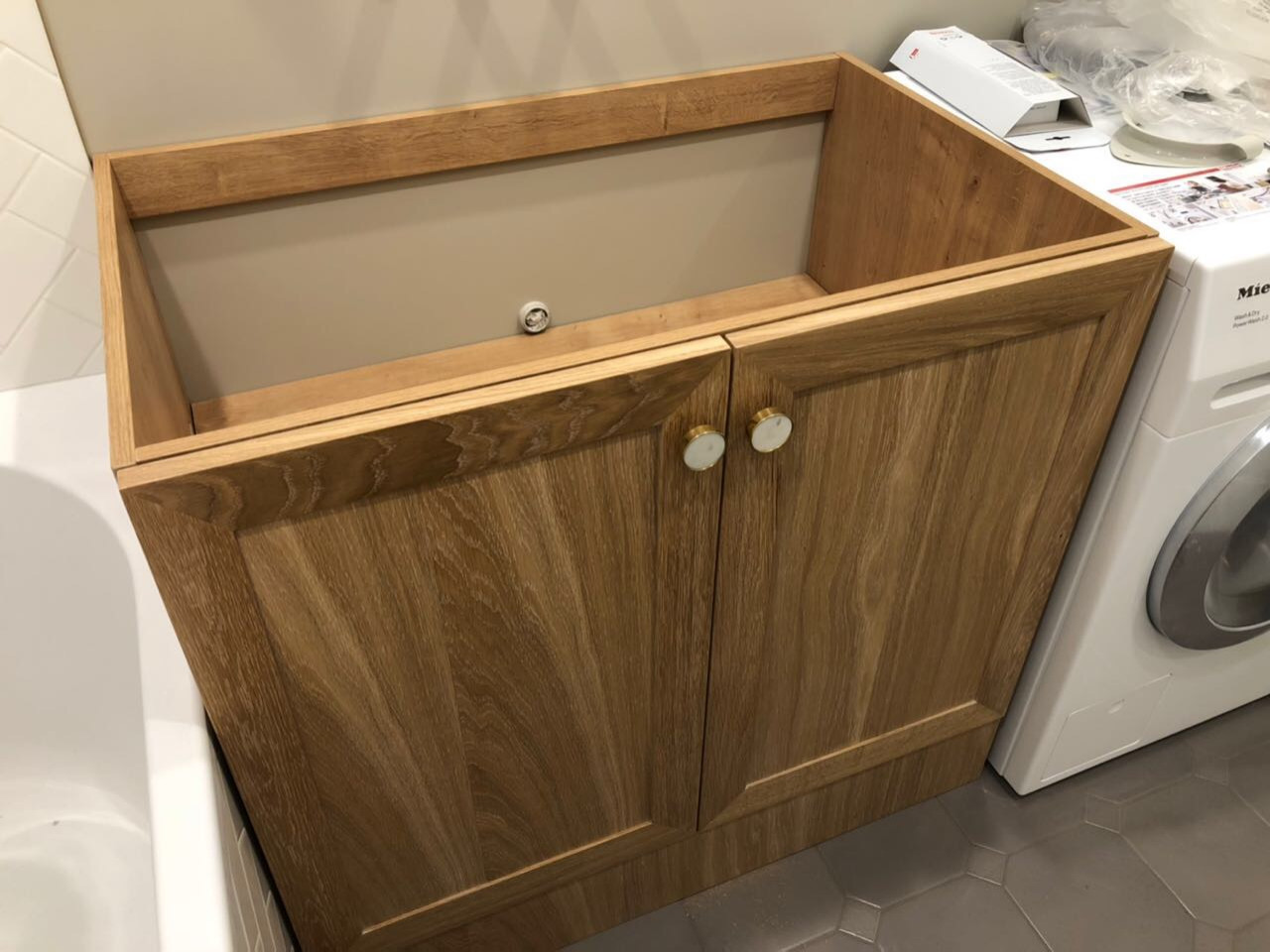 Мебель для ванной и санузла