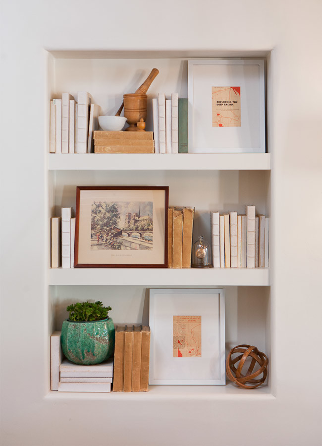 Inspiration for an eclectic home design remodel in Phoenix