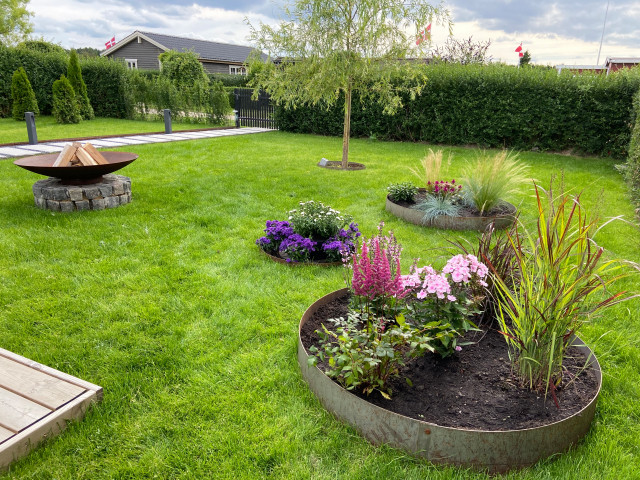 Fritidshus modern-garden