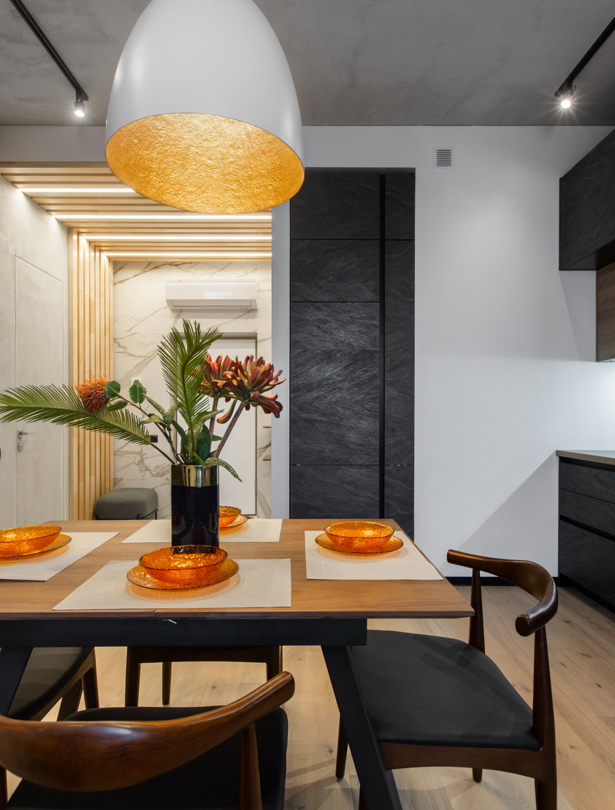 Современный стильный интерьер квартиры