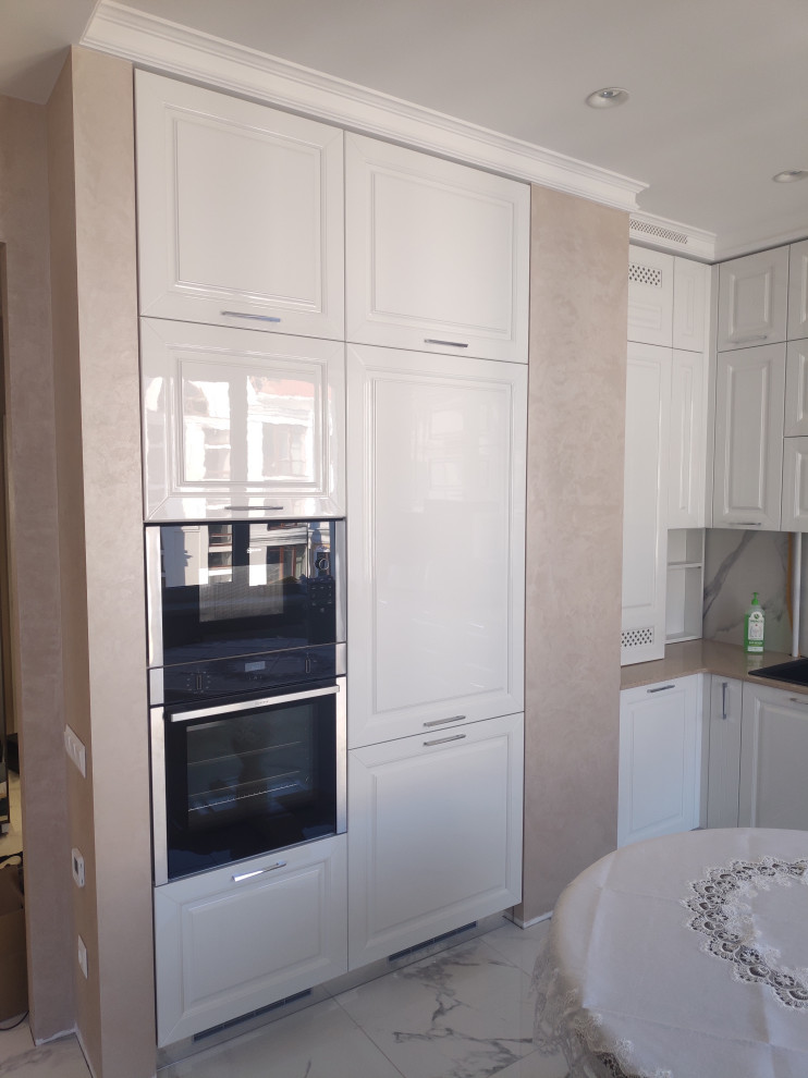 Белоснежка- глянцевая кухня. ЖК Таврический