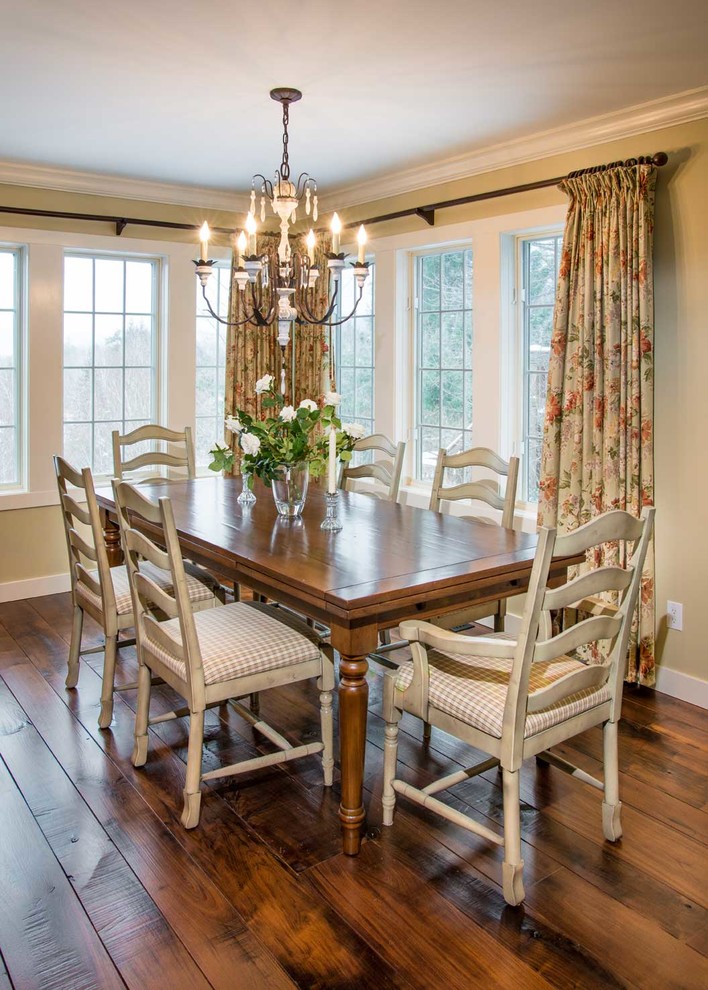 Photo of a classic dining room in Burlington.