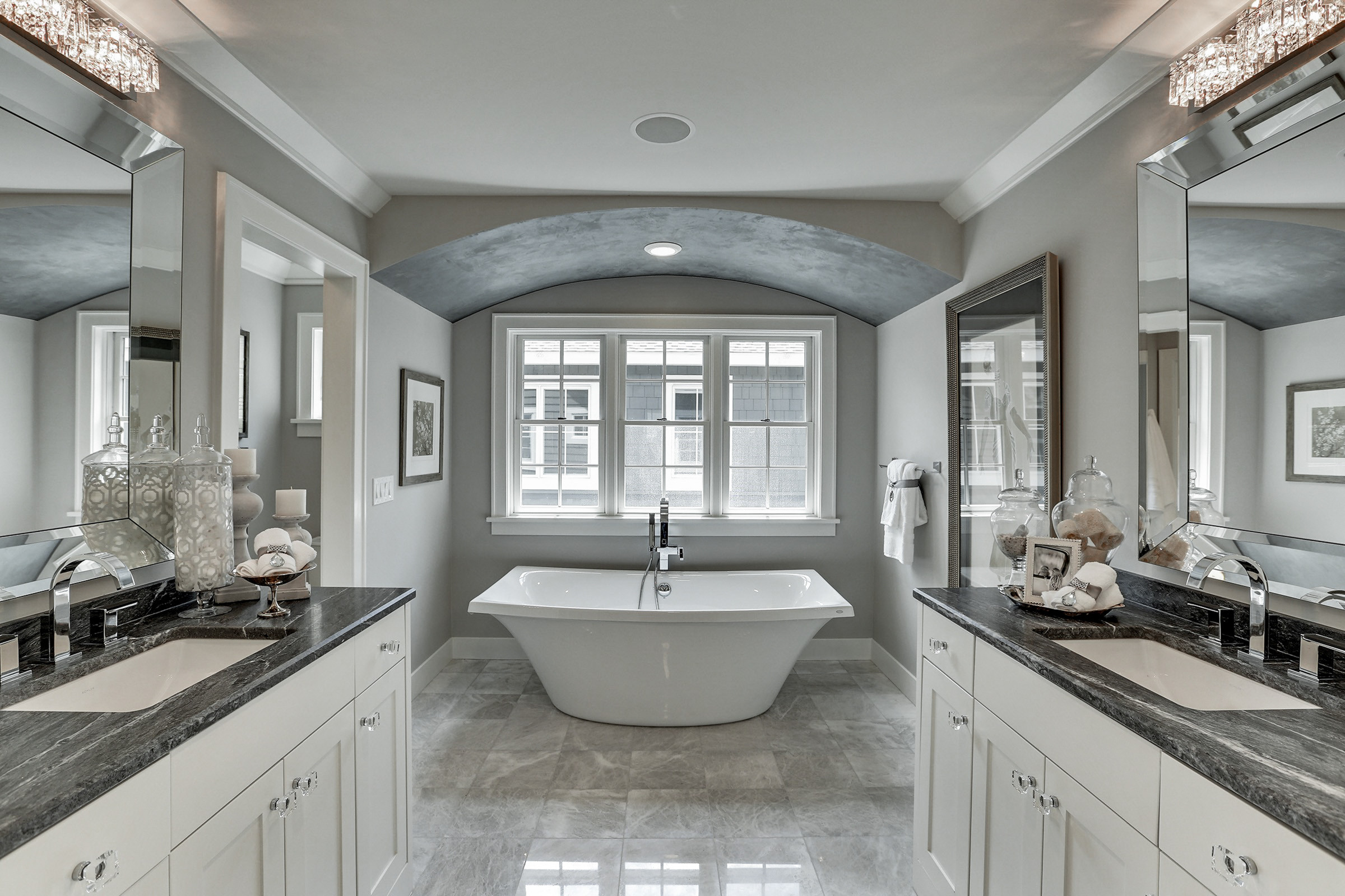 Edina Transitional Custom Home