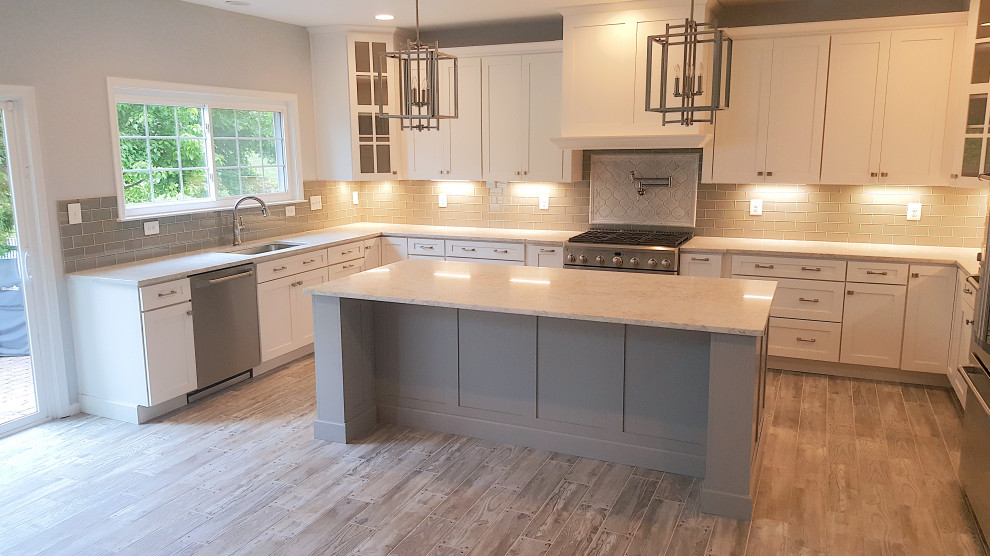 Dramatic Kitchen