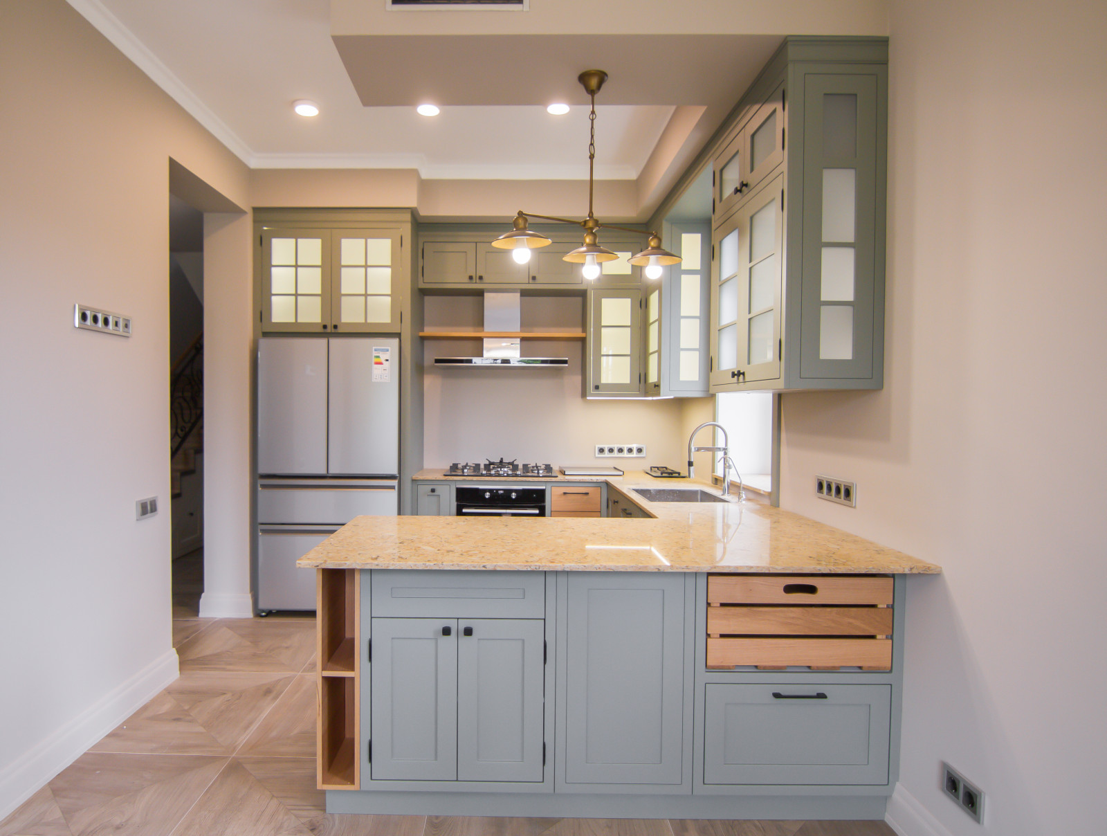 Английская кухня шейкер в Подмосковье