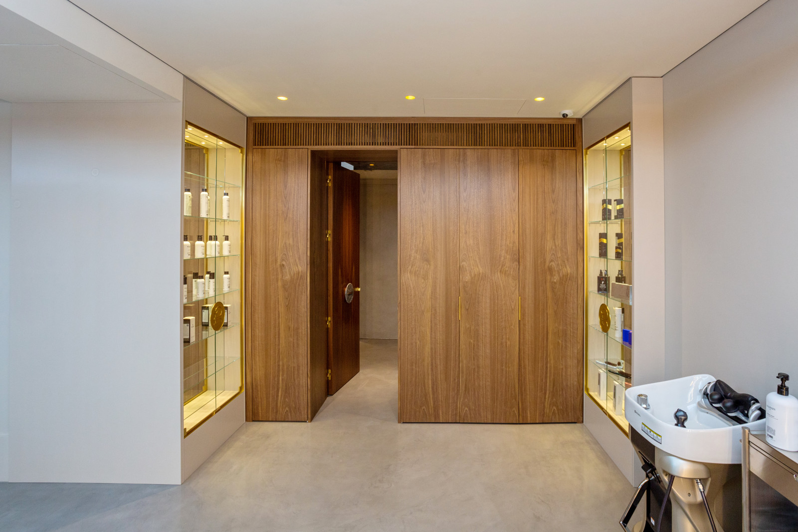 Клиника эстетической косметологии Remedy Lab.