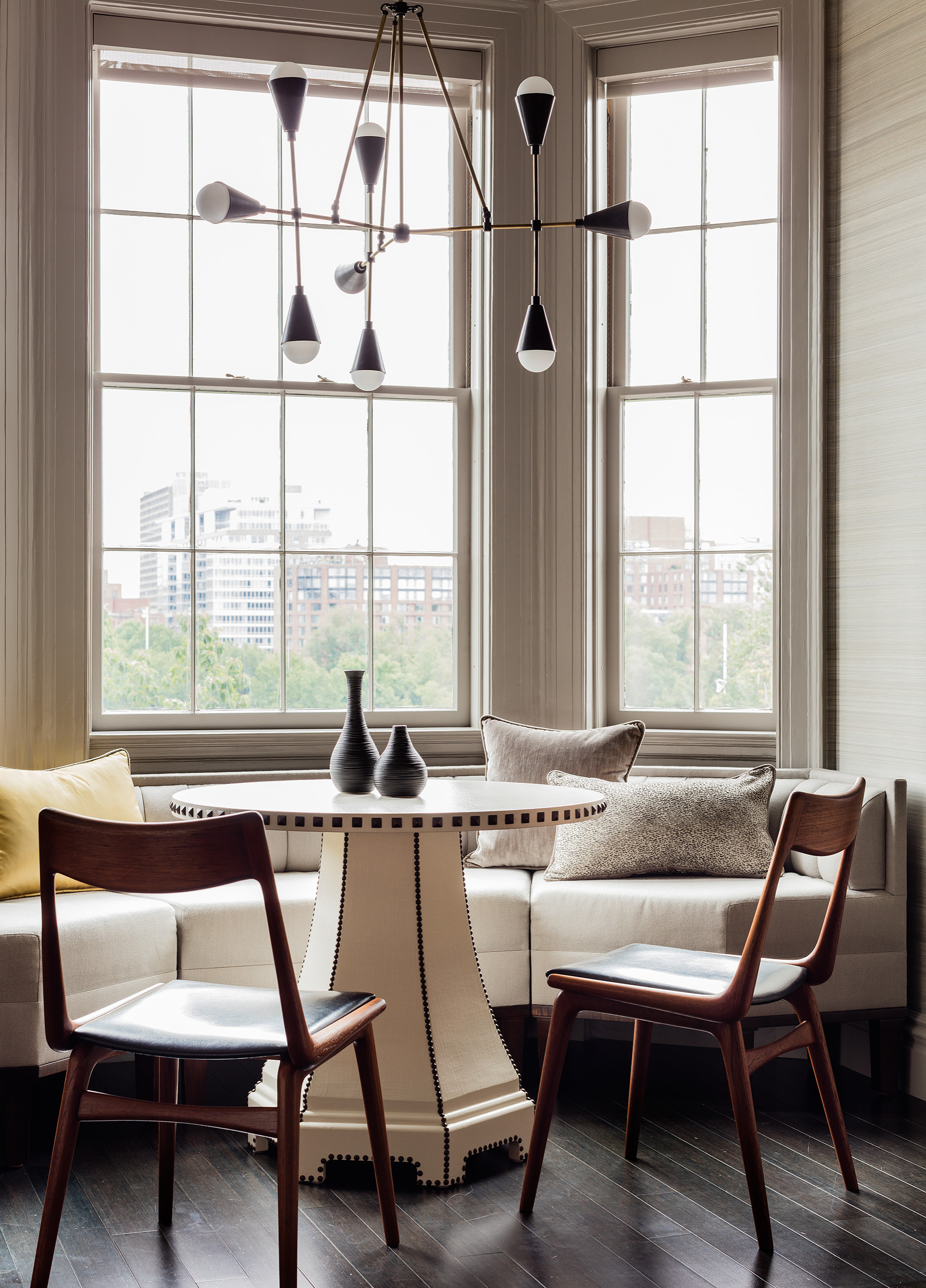 Room of the Day: A Pied-à-Terre on the Park