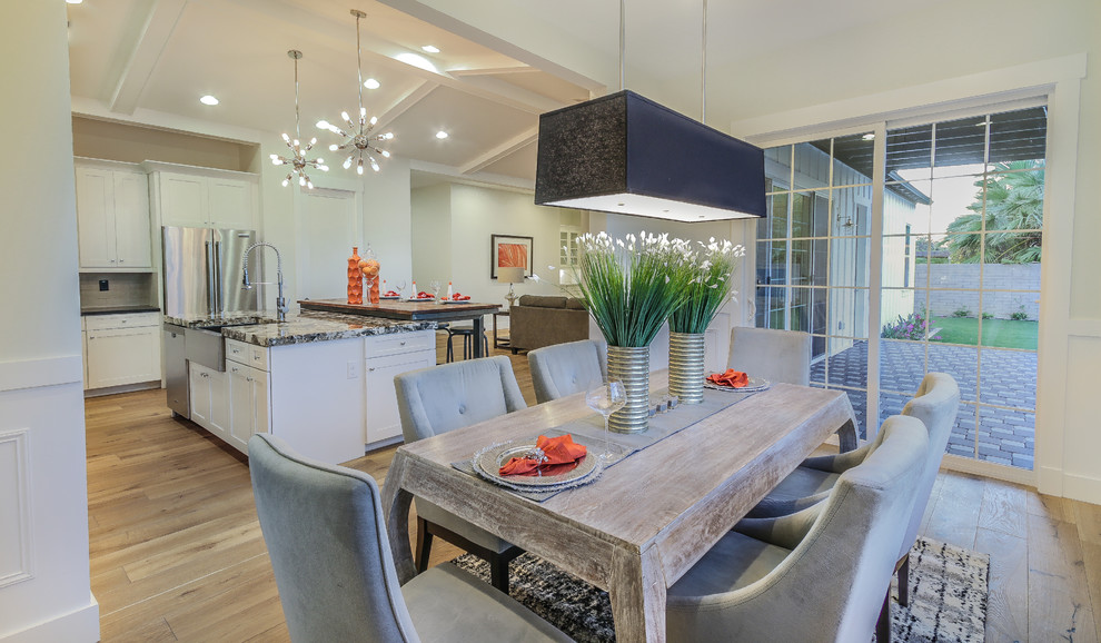 Dining room - transitional dining room idea in Phoenix