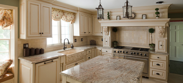 Custom Kitchen mediterraneo-cocina