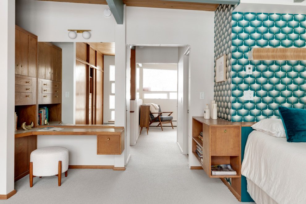 Inspiration for a mid-sized midcentury master bedroom in Minneapolis with white walls, carpet, white floor, exposed beam and wallpaper.
