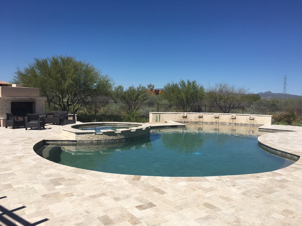 Example of a transitional pool design in Phoenix