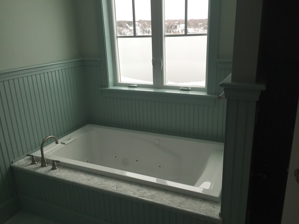 Bathroom - transitional bathroom idea
