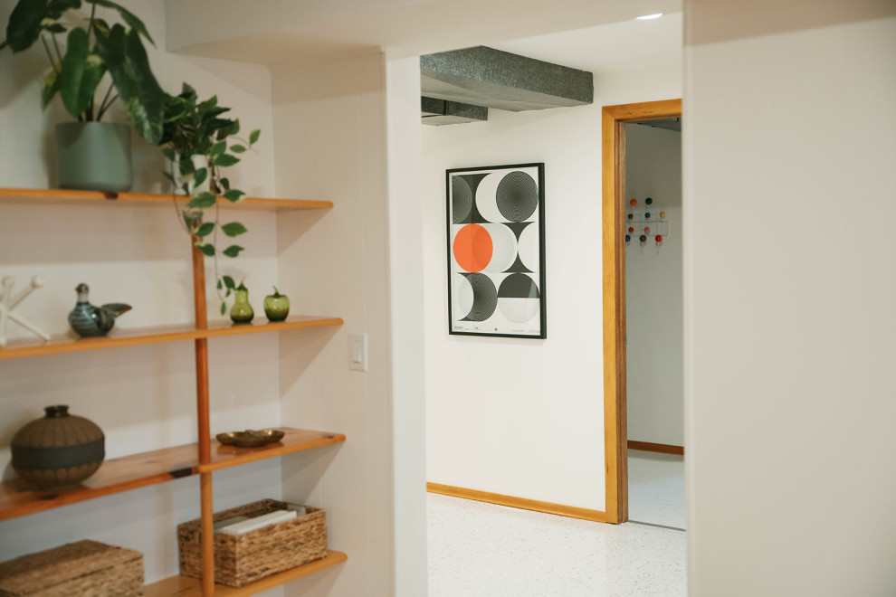 Reed College Area Basement Apartment