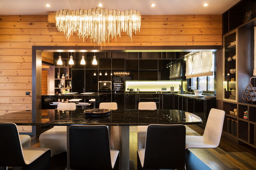 Интерьер деревянного особняка в подмосковном посёлке "Никольские озера"