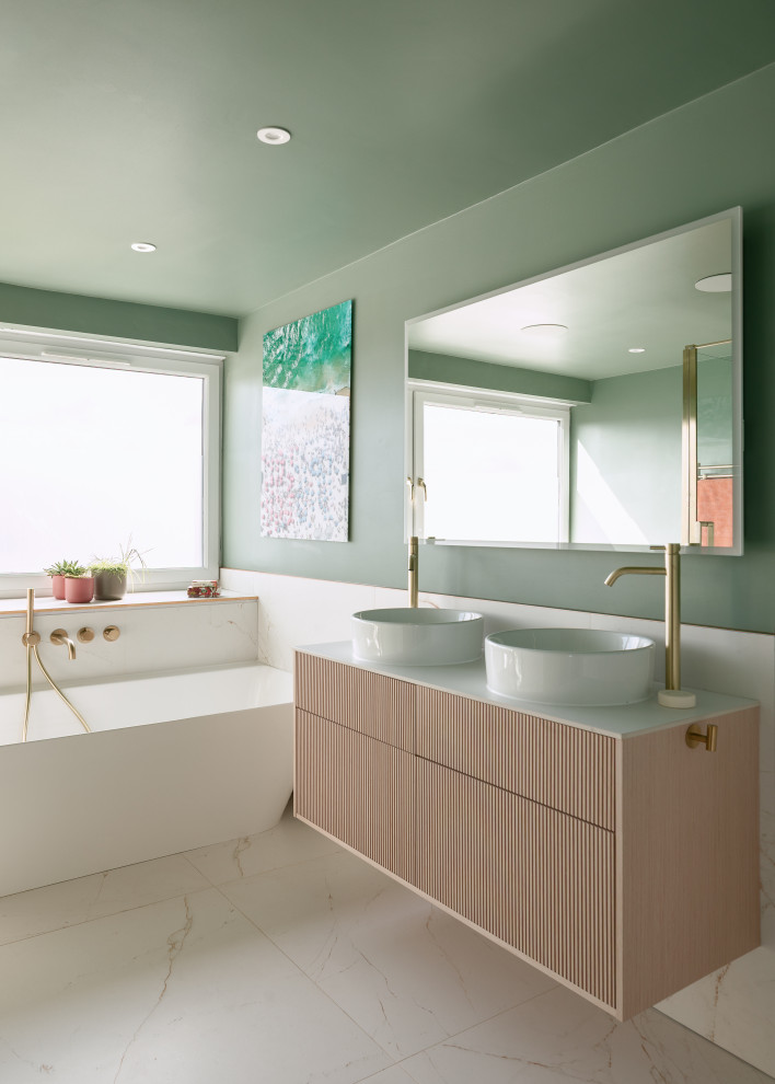 Penthouse – Highgate - Contemporary - Bathroom - London - by JLV Design ...