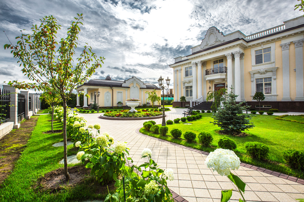 Хоромы княжих особ.