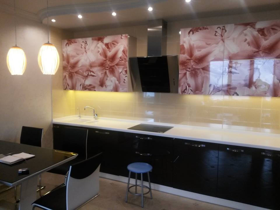 Кухня Глянцевые дизайн панели