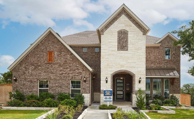 Austin, Texas | Deerbrooke – Classic Stanford Exterior trendy-hus-og-facade