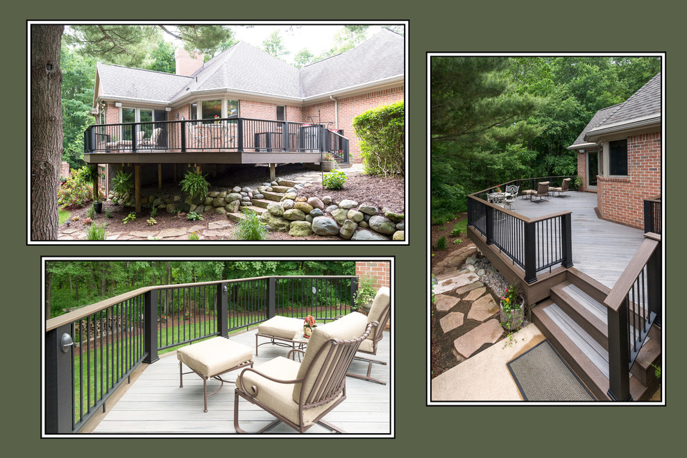 Deck - mid-sized traditional backyard deck idea with no cover
