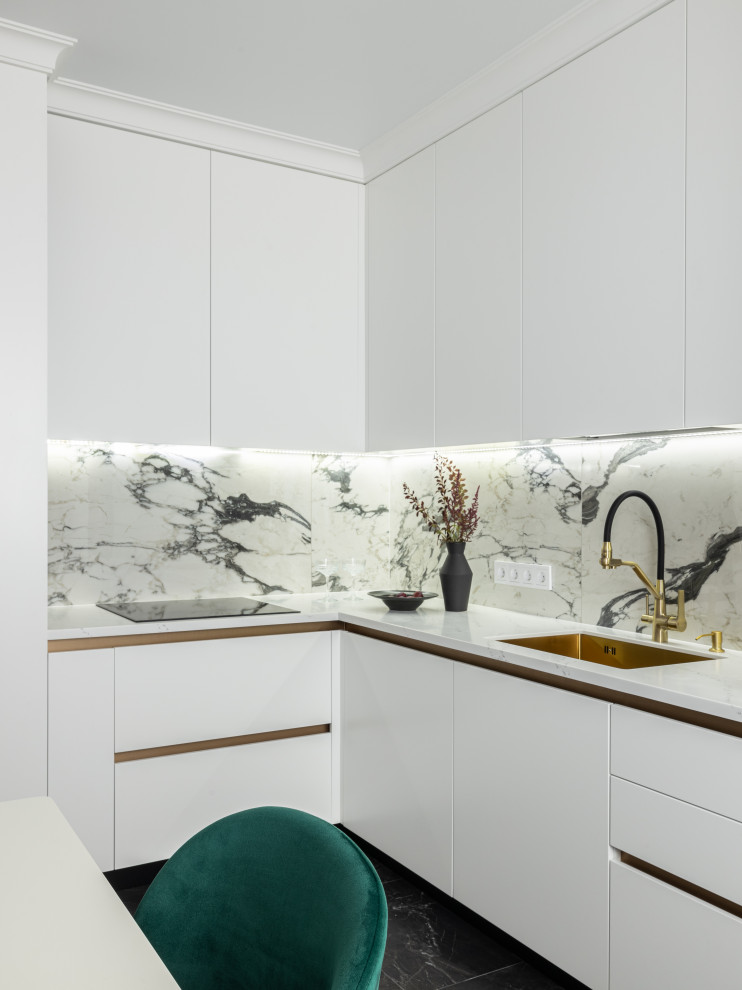 Двухкомнатная квартира 60м2 для девушки