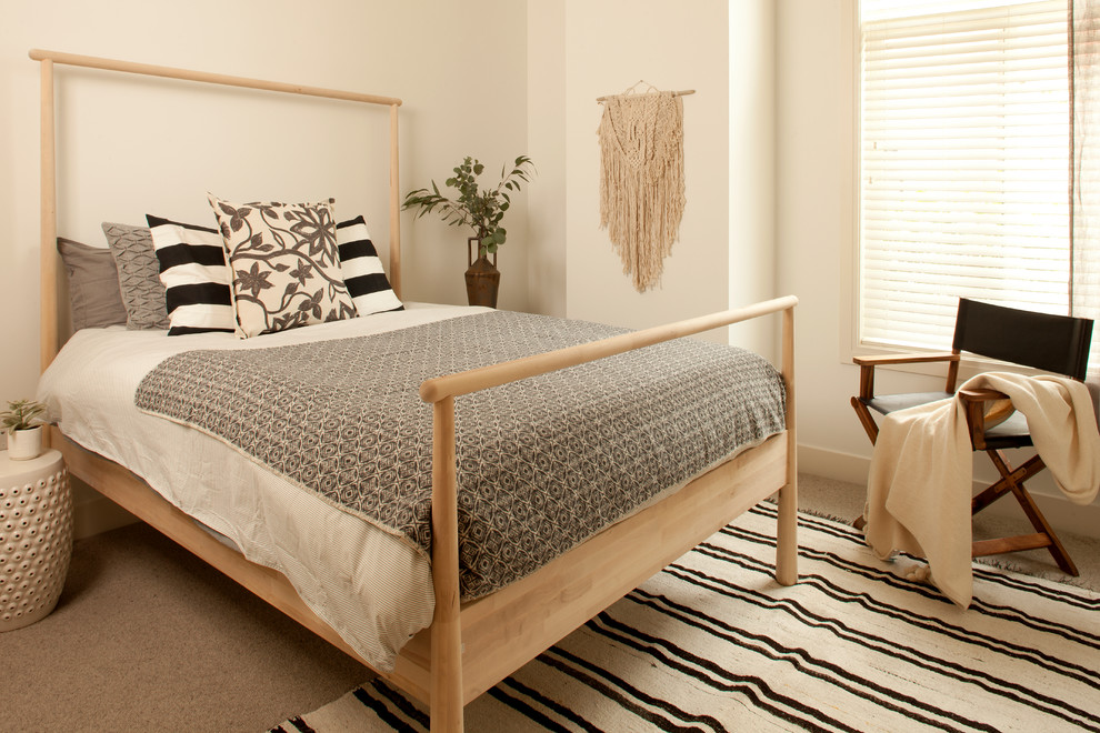 Inspiration for an eclectic home design remodel in Denver
