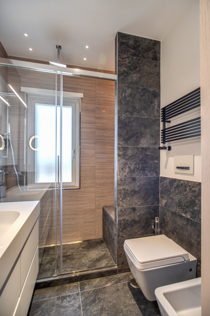 PIRONTI modern-bathroom