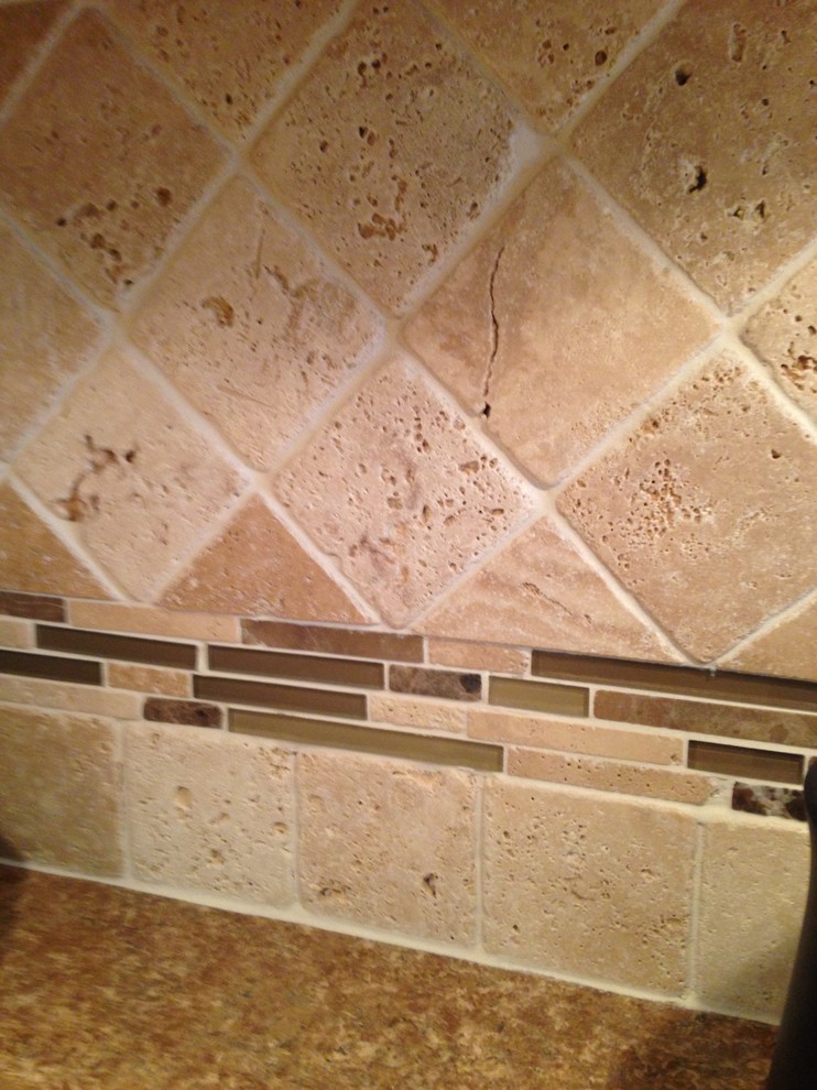 Inspiration for a mid-sized transitional home design remodel