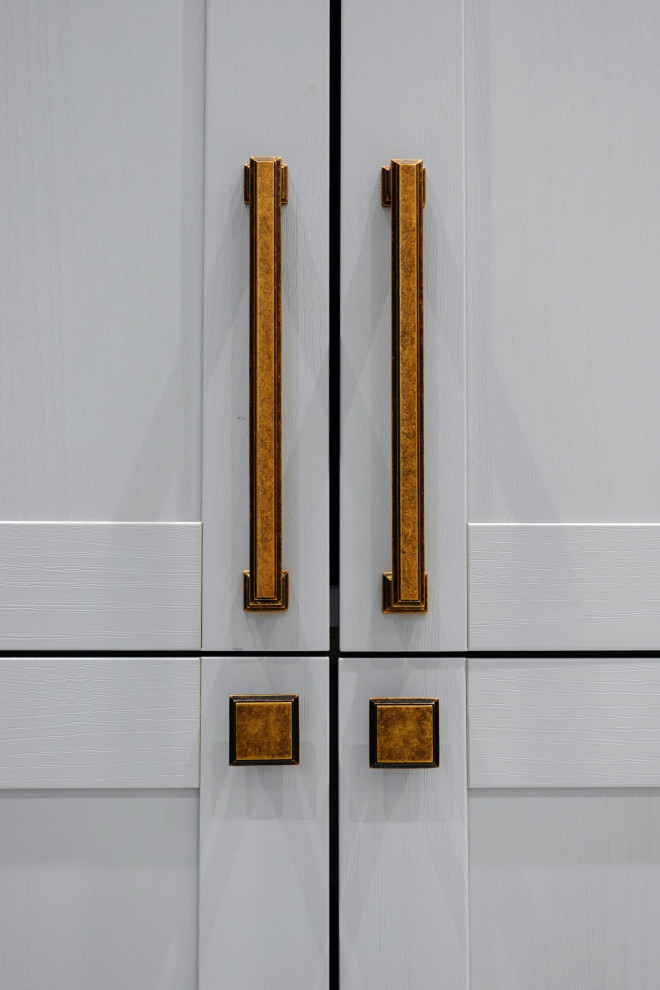 The Bilton Kitchen II - Hanby - RRP £38,000 - Luxe Price £32,300