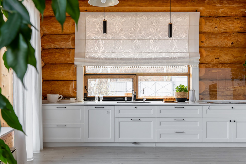 Кухня в скандинавском стиле для бревенчатого дома