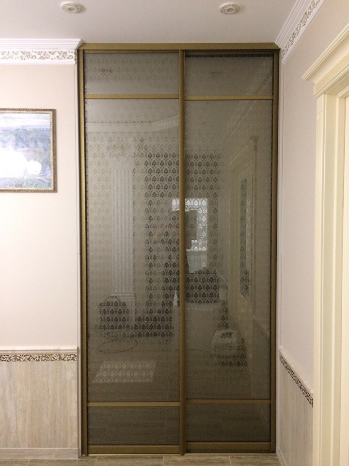 Шкаф-купе двери стекло