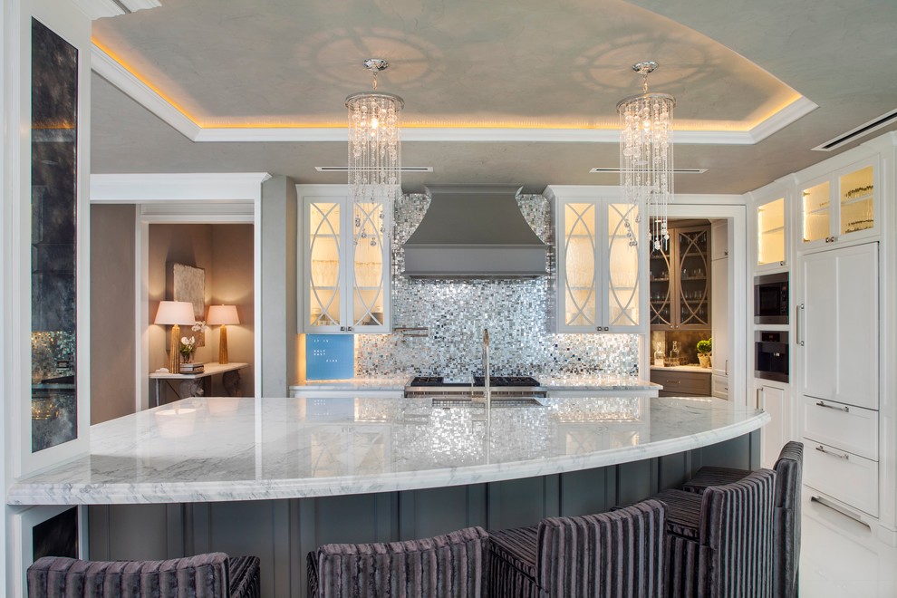 Example of a transitional kitchen design in Austin