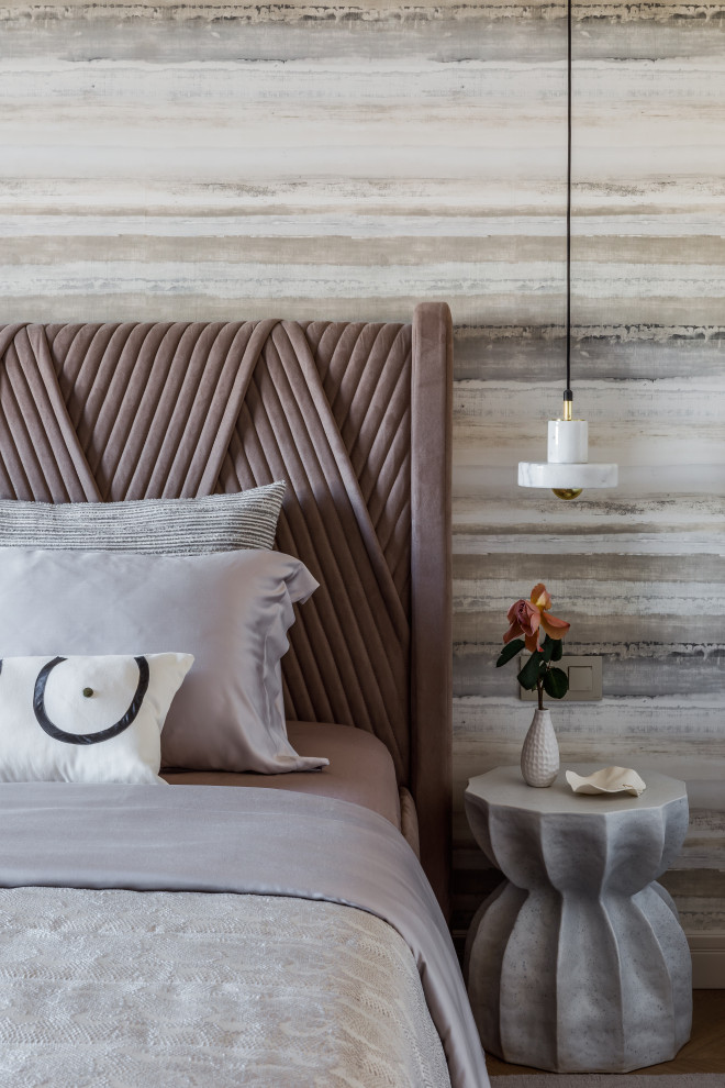 Дом с синими человечками